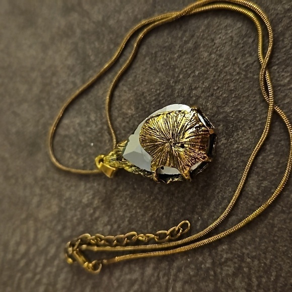 3/$30 Victorian Colonial Castlecore Peacock Pendant Snake Chain Necklace - Picture 4 of 6